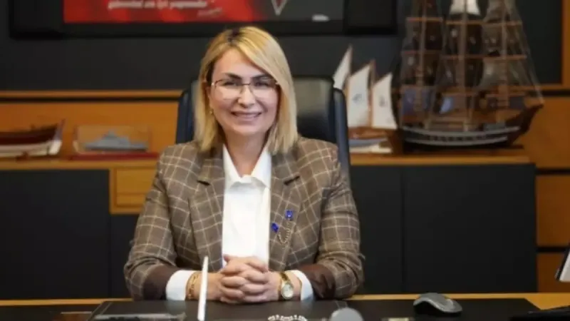 25 Ağustos magazin gündemine bomba gibi düştü! Altınova Belediye Başkanı Yasemin Fazlaca GÜNAYDIN’a konuştu!