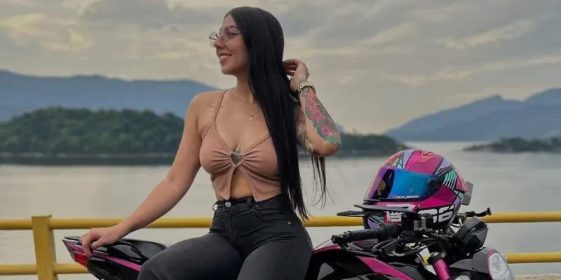 25 yaşındaki fenomen feci kazada hayatını kaybetti