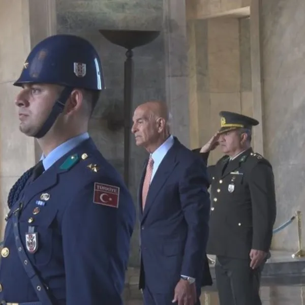 ABD'nin Ankara Büyükelçisi Anıtkabir'i ziyaret etti