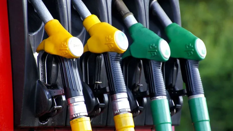 Akaryakıt fiyatları değişti: 9 Haziran benzin, motorin, LPG kaç TL?