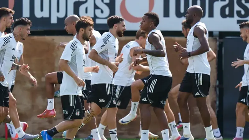 Beşiktaş Alanya Deplasmanı: Maç Ne Zaman, Saat Kaçta? Şifresiz İzle!