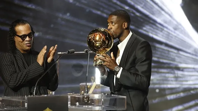 Ballon d'Or'a Türk sponsor! İsviçre’de saat markası kuran Mehmet Korutürk Dembele'ye 400 bin dolarlık saat hediye etti!