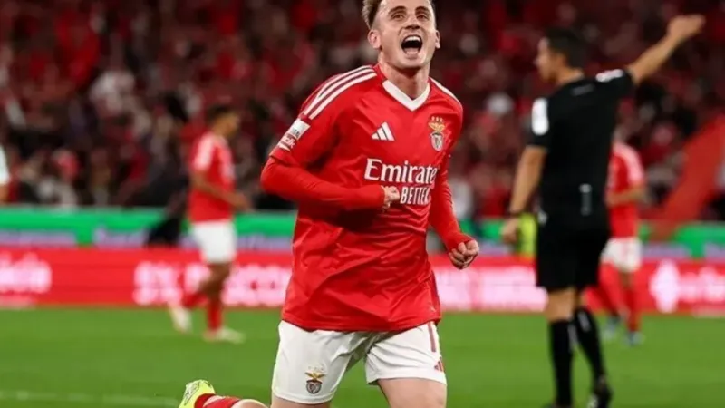 Benfica garantiledi: Fenerbahçe'ye Kerem Aktürkoğlu için Şampiyonlar Ligi yasağı geldi