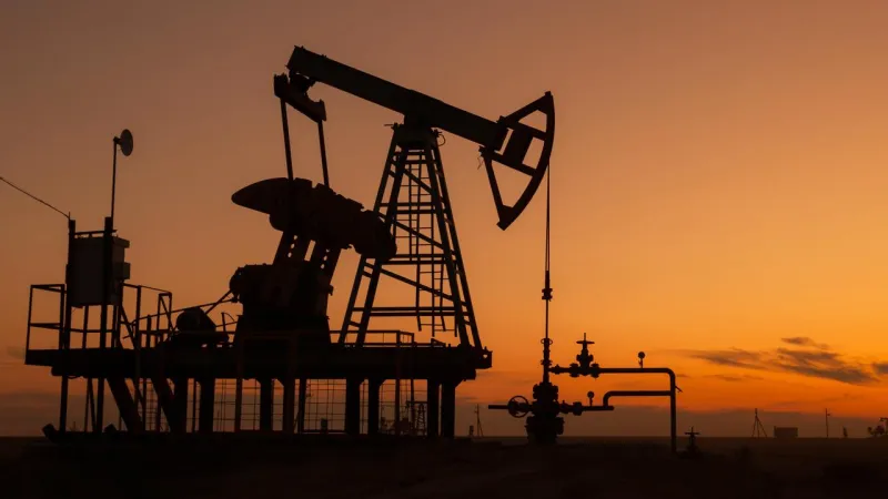 Brent petrolün varili 64,96 dolardan işlem görüyor