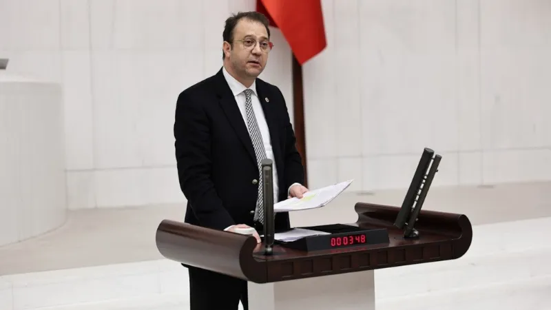 CHP'li Alp: Ülkemizde artık kararlar mahkemelerde değil, televizyon tartışmalarında şekilleniyor