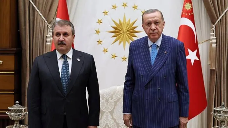 Cumhur İttifakı ortağı erken seçim için tarih verdi: Erdoğan bir kez daha aday olmalı