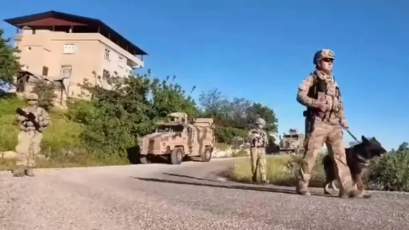 Diyarbakır'da Zehir Tacirlerine Şok Baskın! TİHA Devrede!