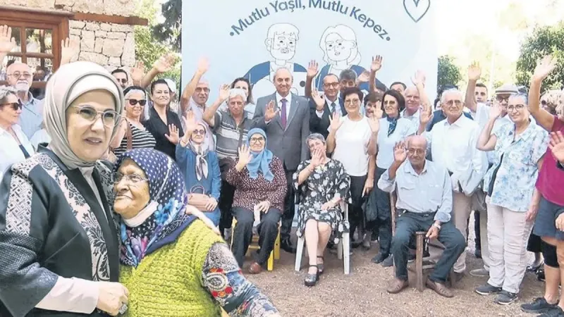 Yaşlılar Gününde Türkiye'den Duygulandıran Ziyaretler!