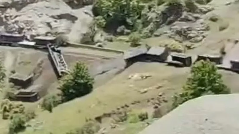 Elazığ'da Tren Kazası! Vagonlar Neden Devrildi? Şoke Eden Detaylar