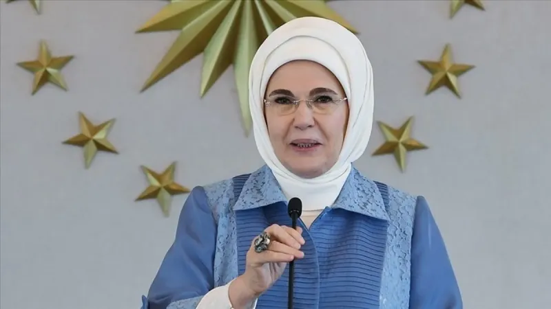 Emine Erdoğan’dan İstanbul’un fethi’nin 572. yılında anlamlı mesaj