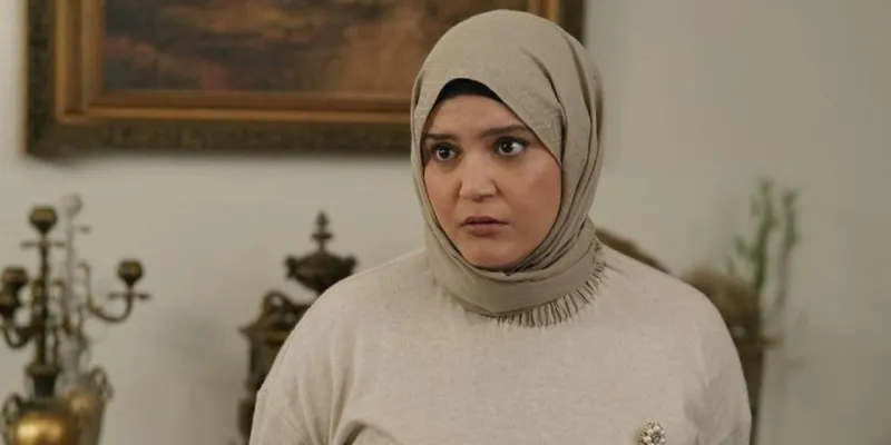 Feyza Civelek Hastanede! Ünlü Oyuncunun Başına Ne Geldi?