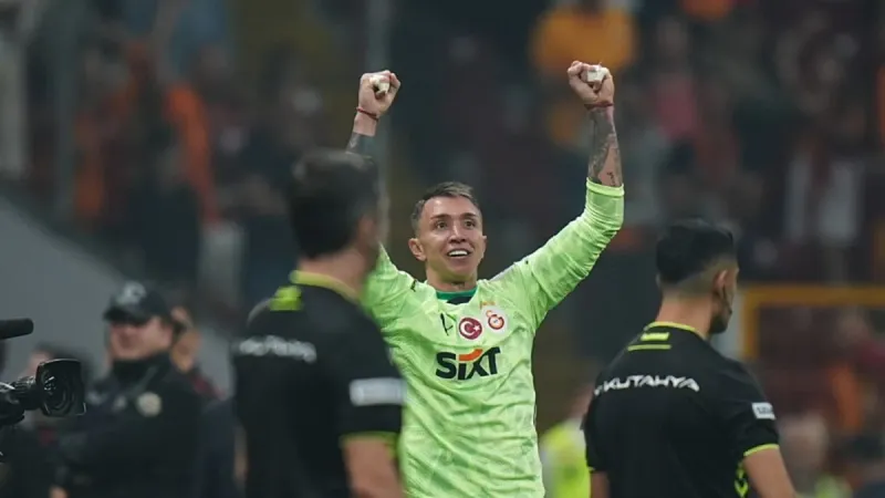 Galatasaray yeni Muslera'sını buldu! Kaleci sorunu çözülüyor