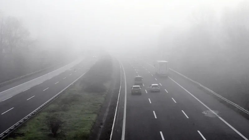 Göz gözü görmeyecek! Meteoroloji'den 15 şehrimiz için sis uyarısı