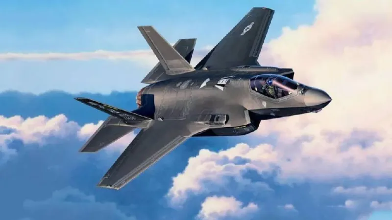 İran: İsrail’e ait iki F-35 savaş uçağını imha ettik