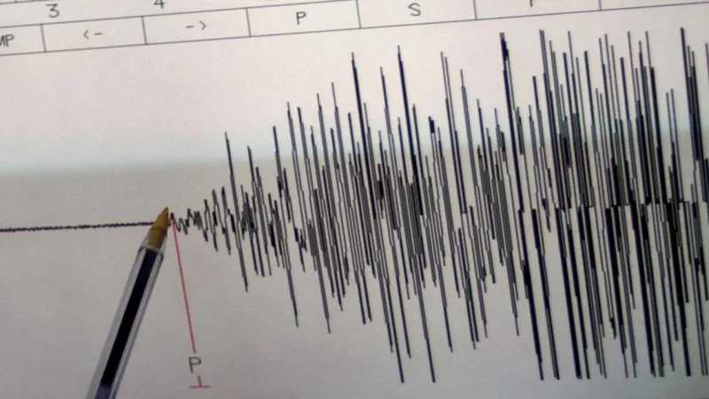 İran'da 5,1 büyüklüğünde deprem