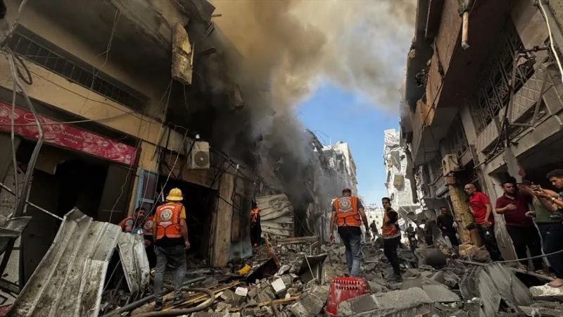 Katil İsrail'in Gazze'ye saldırılarında son 24 saatte 40 kişi hayatını kaybetti