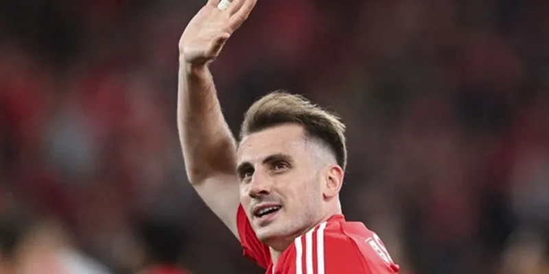 Kerem Aktürkoğlu yıkıldı: Benfica vedayı açıkladı