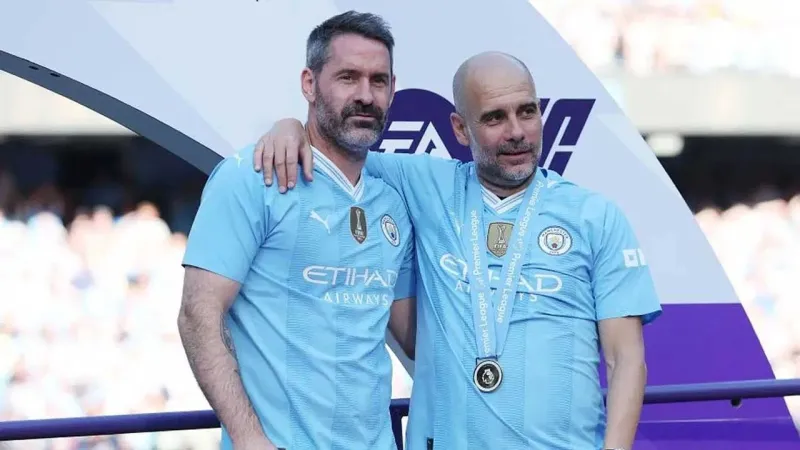 Manchester City'de 107 dakikada 12 kupa kazandı...
