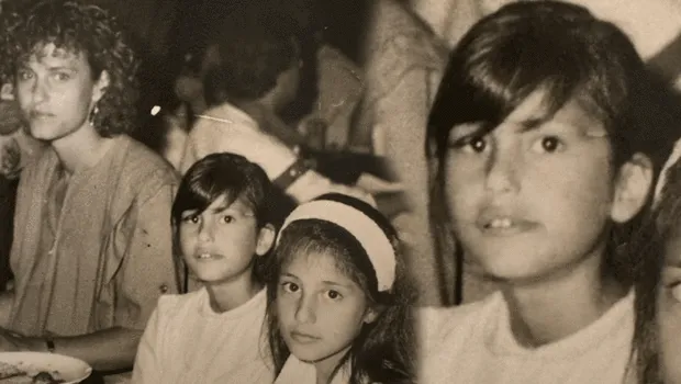 Yonca Evcimik'ten Duygusal Anneler Günü Mesajı: "Hala Senin Küçük Kızınım!"