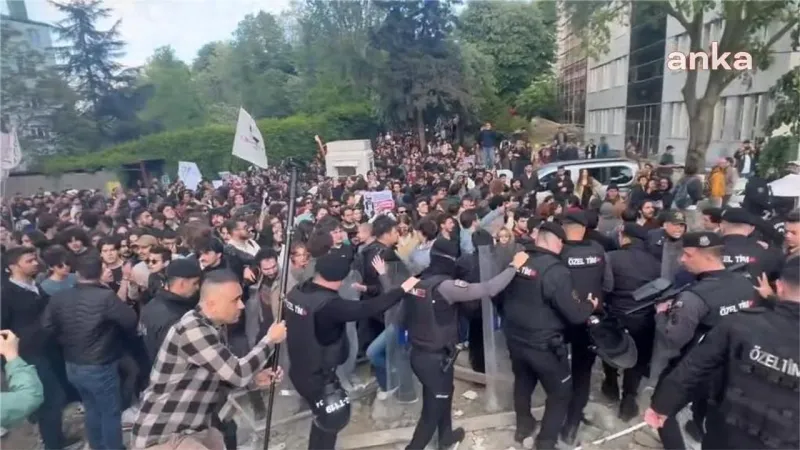 Boğaziçi'nde Gözaltı Şoku! Akademisyenlerden Suç Duyurusu