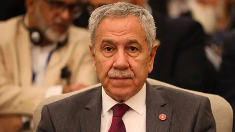 Bülent Arınç'tan 'diploma' çıkışı: İptal edilmesi yanlış! 