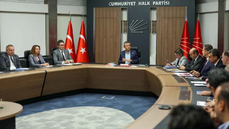 PKK Fesih Kararı: CHP'den Kritik MYK Toplantısı ve Şok İddialar!