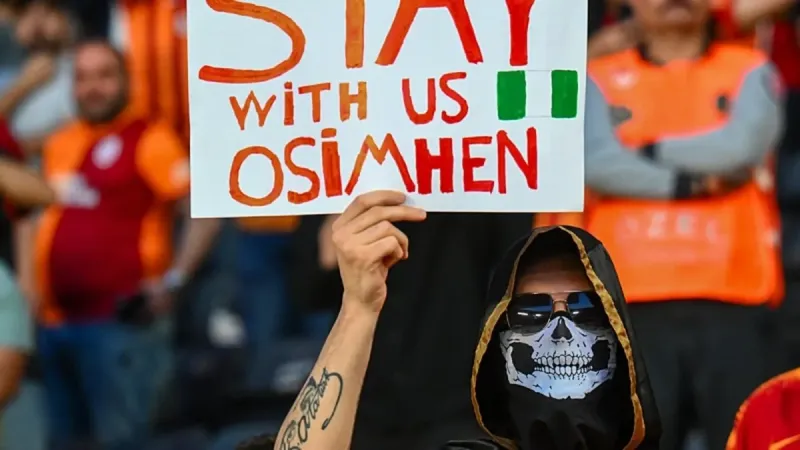 Osimhen'den Galatasaray'a Mesaj Mı? Gaziantep'te Olay Pankart!