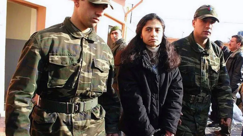 Mavi Çarşı Katliamı Sanığına Şok Beraat! 26 Yıl Sonra Gelen Adalet Mi?