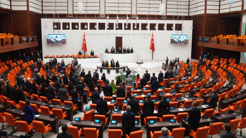 Meclis Karıştı! Muhalefet Öneriyi Geçirdi, İktidar Tıkadı!