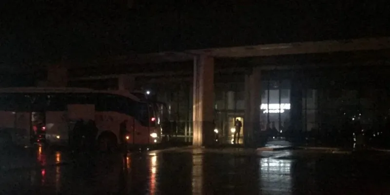 Otogarda Şok Ölüm! İzmir'de Neler Oluyor?
