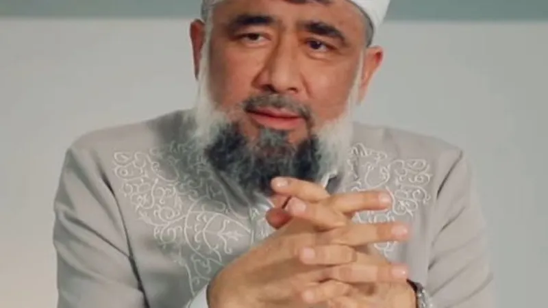 Özbek Alim Sınır Dışı Edildi! Göç İdaresi'nden Şok Açıklama