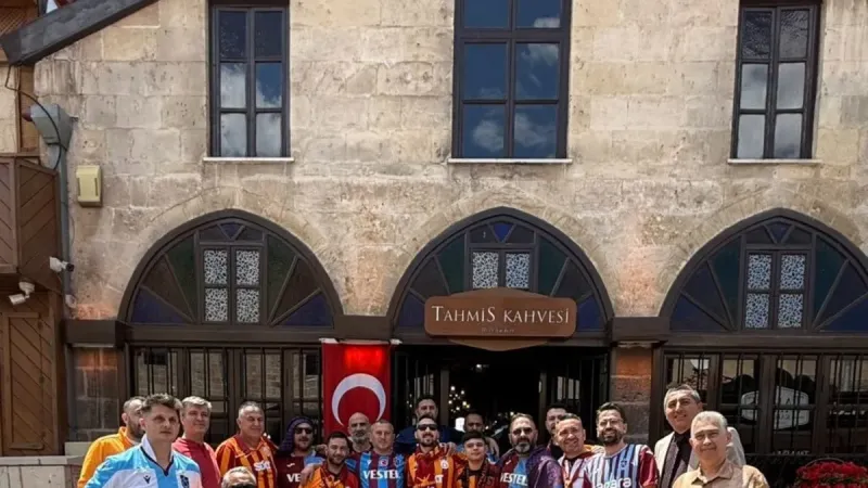 Trabzon-GS Maçında Dostluk Rüzgarı! Gaziantep'te Unutulmaz Anlar!