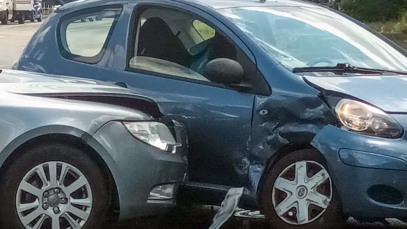 Prag'da Şok! Elektrik Kesintisi Hayatı Felç Etti
