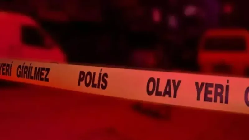 Rusya'da yolcu treninin üstüne köprü çöktü: Ölü ve yaralılar var!
