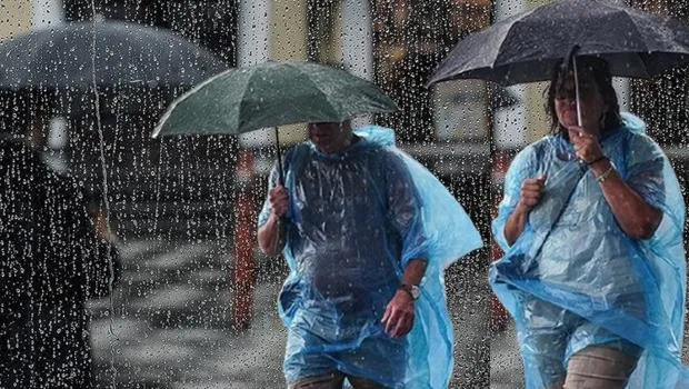 Sıcaklıklar düşüyor kuvvetli sağanak geliyor! Meteoroloji alarm verdi! İşte yağış beklenen illerimiz