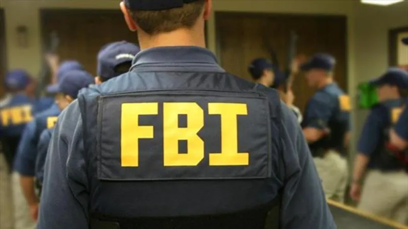 Sır dolu olay: FBI Çinli bilim insanını gözaltına aldı