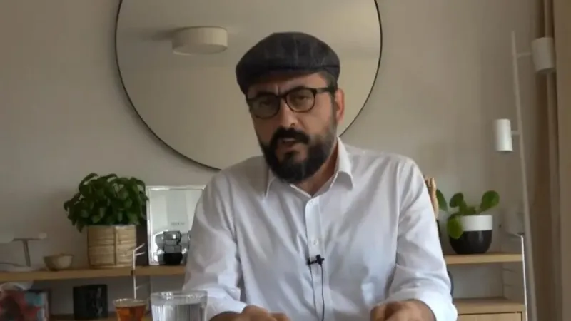 WhatsApp yazışmaları ifşa oldu: Mansur Yavaş’a fena küfür! Eren Erdem paylaştı: Trol başı Şöhret Can Kolsuz!