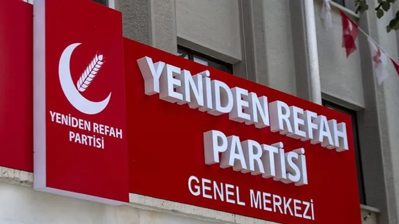 Yeniden Refah Partili belediye başkanı partisinden istifa etti